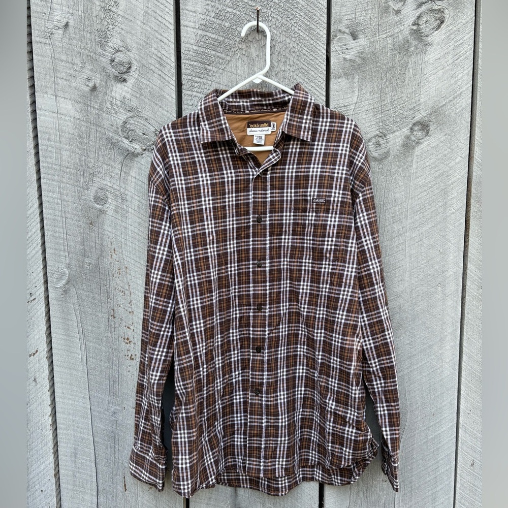 Ecko Unlimited light flannel men’s brown and white plaid shirt size 2XL